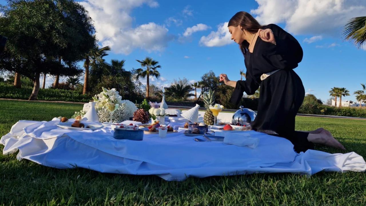 מלון The View בוזניקה מראה חיצוני תמונה A picnic in Florida