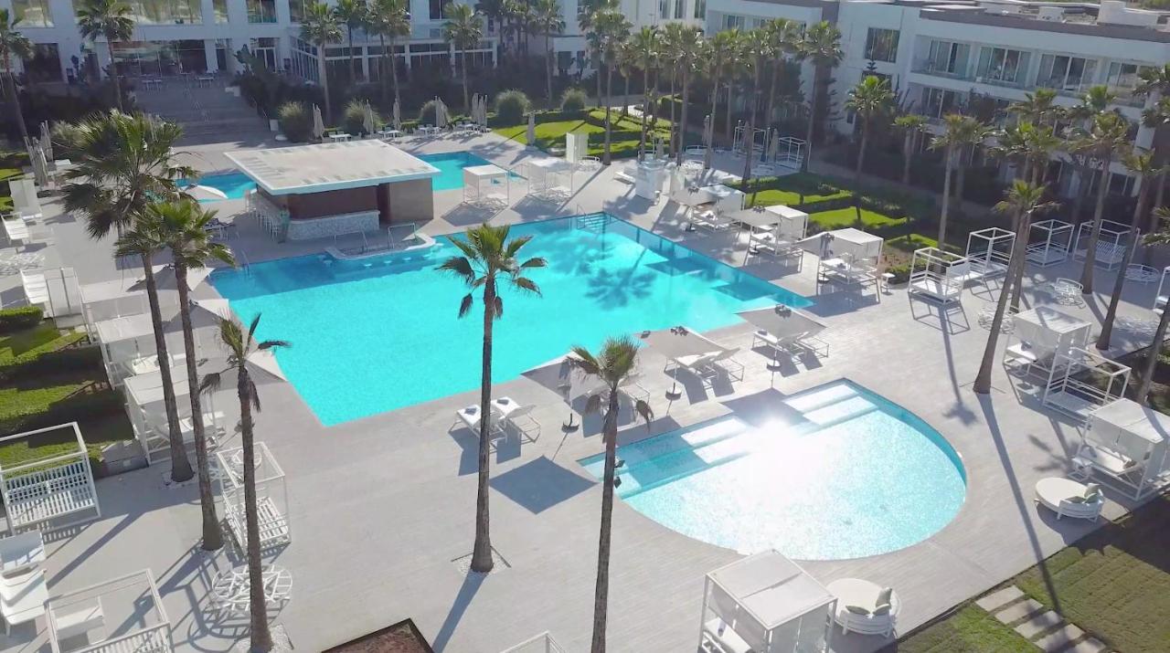 מלון The View בוזניקה מראה חיצוני תמונה The pool at the Hilton Scottsdale Resort