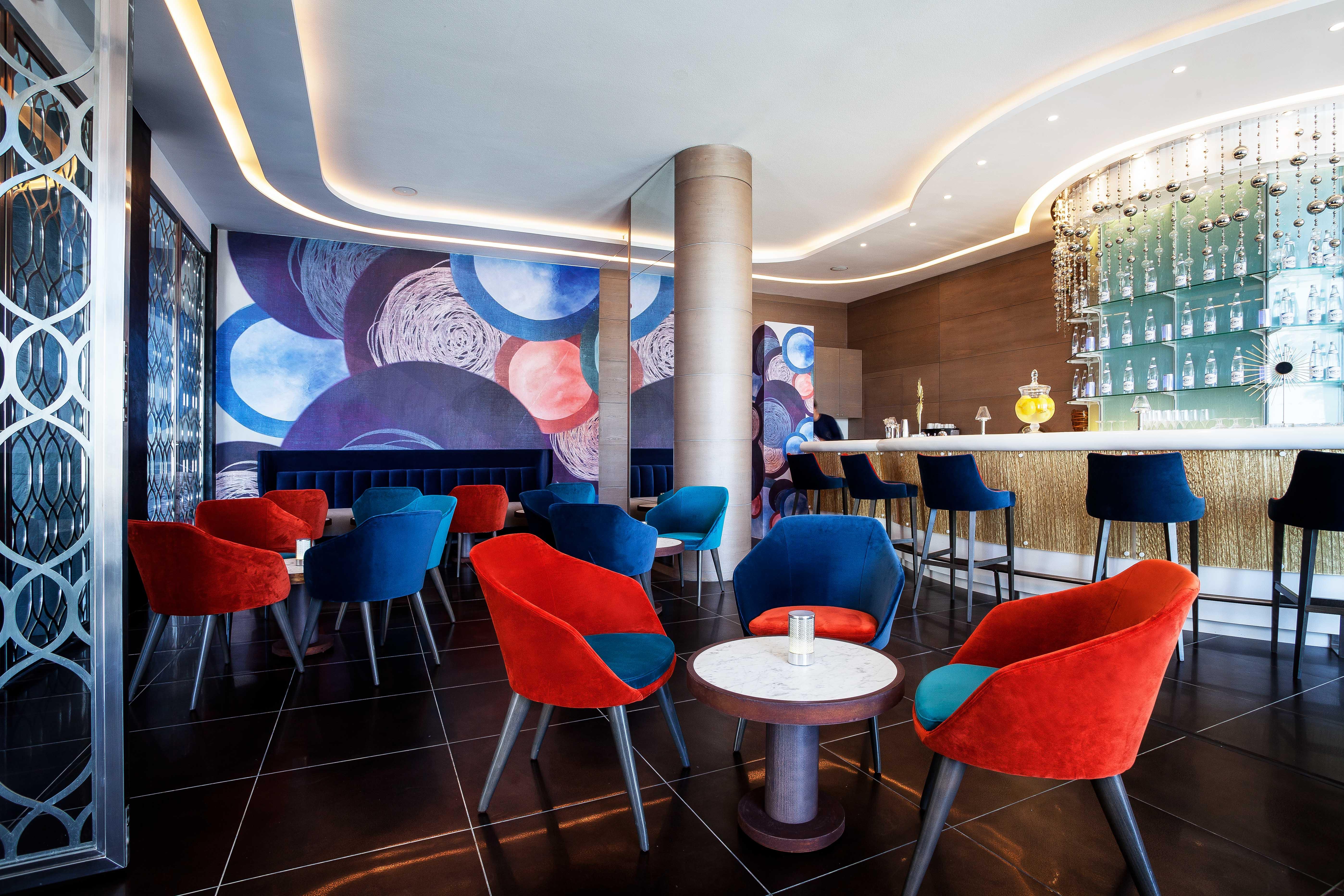 מלון The View בוזניקה מראה חיצוני תמונה The bar at the 1001 nights lounge