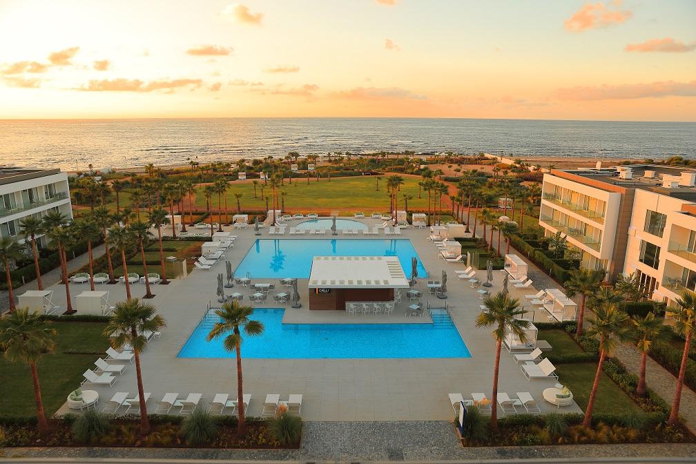 מלון The View בוזניקה מראה חיצוני תמונה The Westin La Paloma Resort & Spa